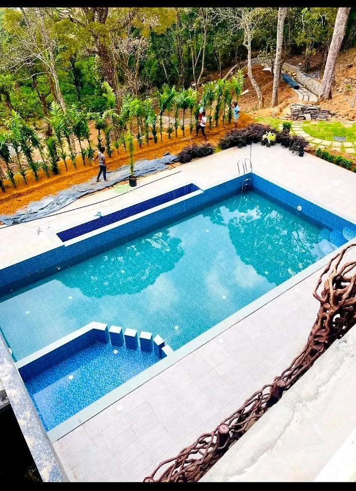 Отель Skylark Holidays Premium Chinnakkanal Munnar Chinnakanal