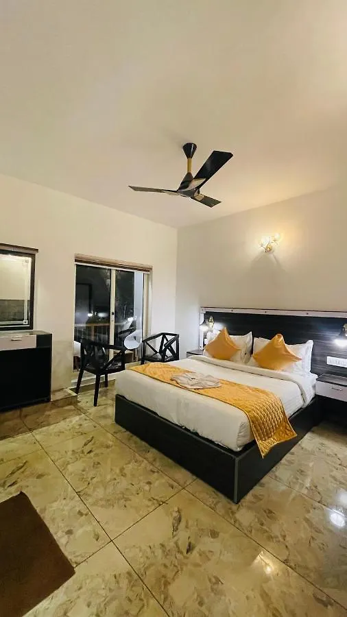 Skylark Holidays Premium Chinnakkanal Munnar Chinnakanal Hotel