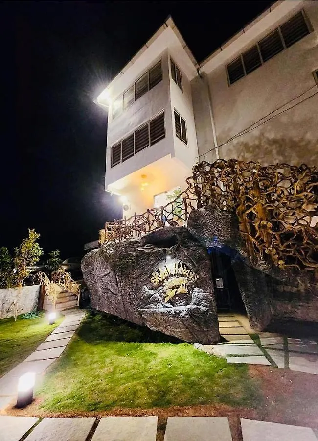Skylark Holidays Chinnakkanal ile iletişim